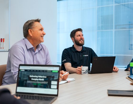 Experts-Consulting.jpg